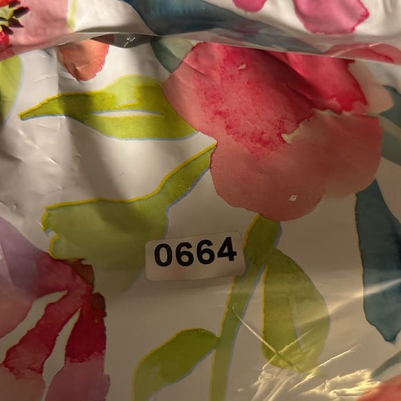 Kitchen Collection Jarkey, Simple Human Microfiber Mit, & Trudeau Pot Clip - Picture 8 of 8
